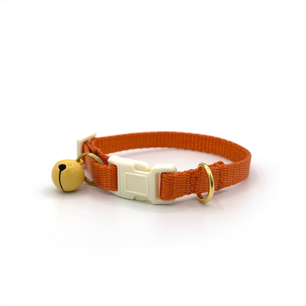 breakaway cat collars Major Darling